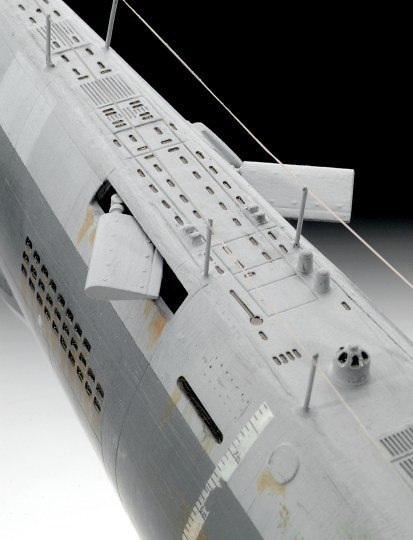 Model plastikowy niemiecka łódź podwodna TYP XXI 1/144 Model plastikowy niemiecka łódź podwodna TYP XXI 1/144