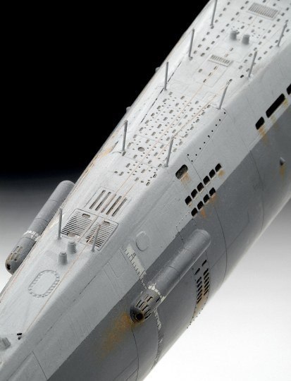 Model plastikowy niemiecka łódź podwodna TYP XXI 1/144 Model plastikowy niemiecka łódź podwodna TYP XXI 1/144