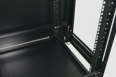 Szafa rack 37U 600x800mm czarna stojąca Szafa rack 37U 600x800mm czarna stojąca