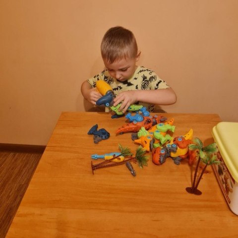 Zestaw konstrukcyjny - dinozaury 24723 Kruzzel