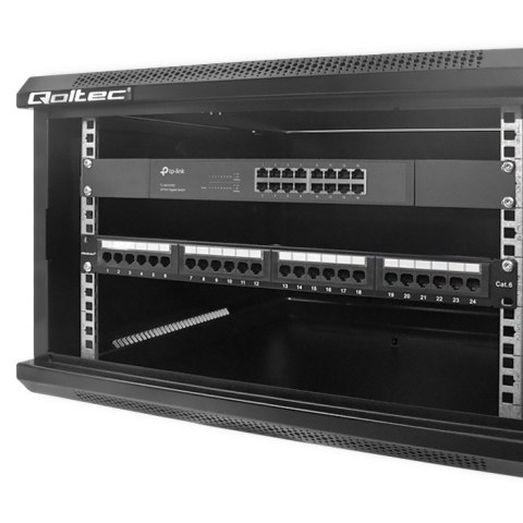Szafa RACK 19 cali | 6U | 600 x 600 x 370 | Perforowane drzwi Szafa RACK 19 cali | 6U | 600 x 600 x 370 | Perforowane drzwi