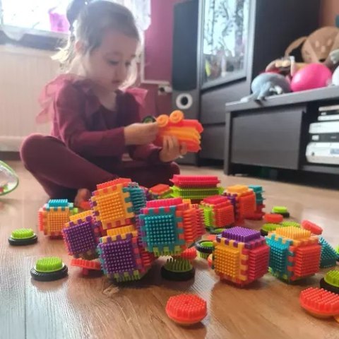 Klocki konstrukcyjne- jeżyki 192szt. Kruzzel 20376 Kruzzel Klocki konstrukcyjne- jeżyki 192szt. Kruzzel 20376 Kruzzel