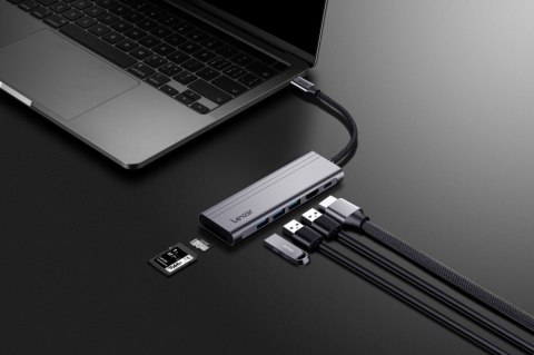 Hub 7-in-1 USB-C USB3.2 Gen1. Type-C, 3xUSB-A HDMI, SD, microSD slot. PD 100W Hub 7-in-1 USB-C USB3.2 Gen1. Type-C, 3xUSB-A HDMI, SD, microSD slot. PD 100W