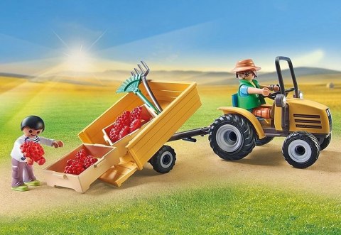 Zestaw z figurkami Country 71442 Traktor z przyczepa i zbiornikiem na wodę Zestaw z figurkami Country 71442 Traktor z przyczepa i zbiornikiem na wodę