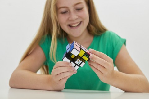 Kostka Rubiks: Kostka Mechaniczna Kostka Rubiks: Kostka Mechaniczna
