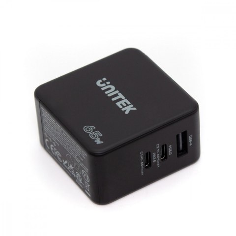 Ładowarka Sieciowa Travel GAN 2x USB-C 1x USB-A 65W; P1117B Ładowarka Sieciowa Travel GAN 2x USB-C 1x USB-A 65W; P1117B
