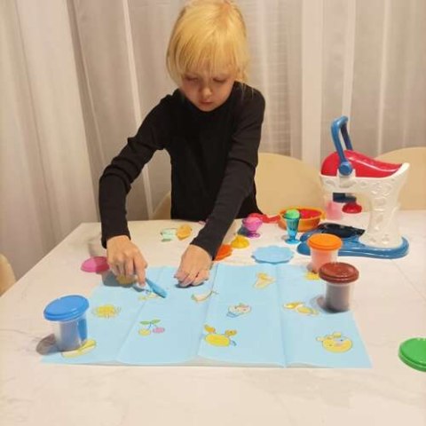 Masa plastyczna- zestaw Kruzzel 22563 Kruzzel Masa plastyczna- zestaw Kruzzel 22563 Kruzzel