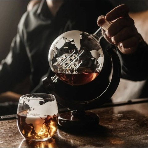 Karafka- globus- zestaw do whisky Malatec 22553 Malatec Karafka- globus- zestaw do whisky Malatec 22553 Malatec