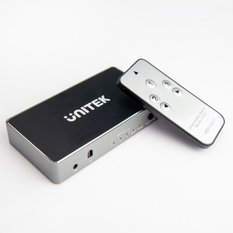 Rozdzielacz sygnału HDMI 3 IN - 1 OUT; V1111A Rozdzielacz sygnału HDMI 3 IN - 1 OUT; V1111A